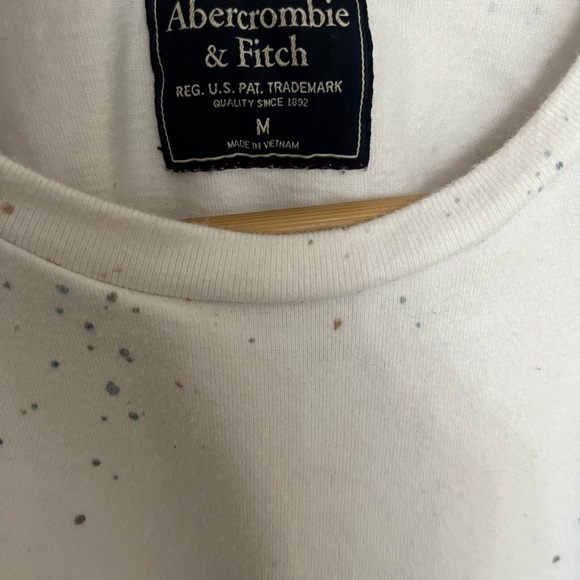 Men’s Abercrombie and Fitch long sleeve T-shirt - Picture 4 of 4